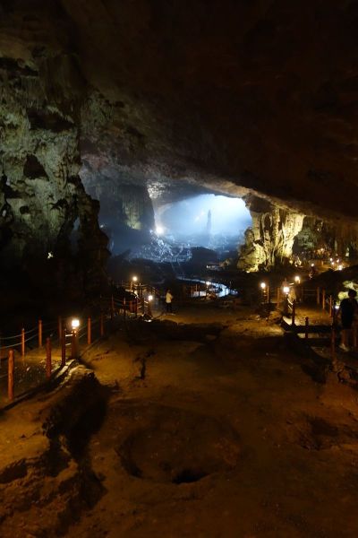 Urlaub Vietnam 2018 - Halong Bucht Höhlenausflug