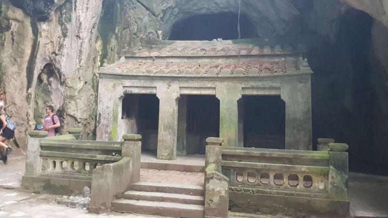 Urlaub Vietnam 2018 - Nun Nuoc Pagode