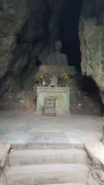 Urlaub Vietnam 2018 - Nun Nuoc Pagode