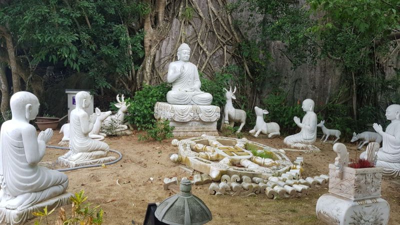 Urlaub Vietnam 2018 - Nun Nuoc Pagode