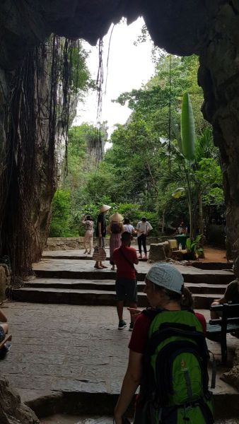 Urlaub Vietnam 2018 - Nun Nuoc Pagode