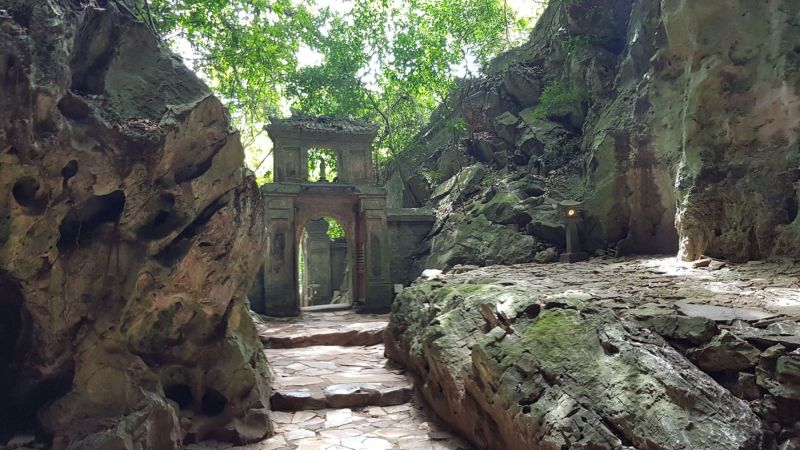 Urlaub Vietnam 2018 - Nun Nuoc Pagode