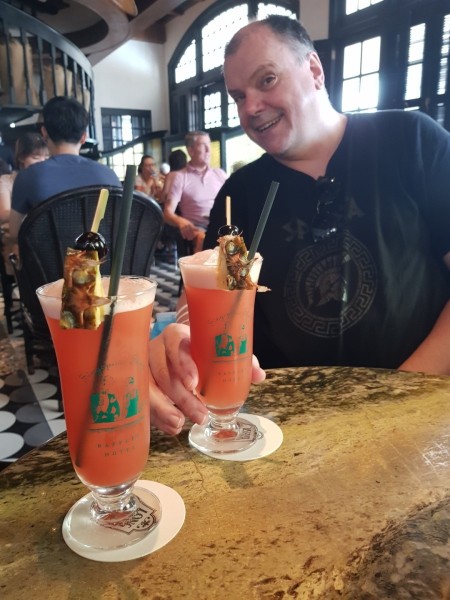 Koh Samui 2022 Sightseeing Singapur Raffles Hotel Long Bar