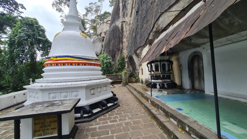 2023 Sri Lanka Felsenkloster Mulkirigala