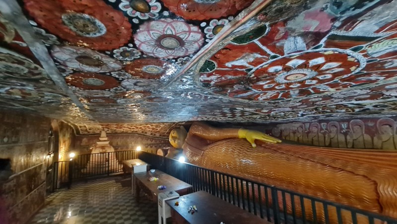 2023 Sri Lanka Felsenkloster Mulkirigala